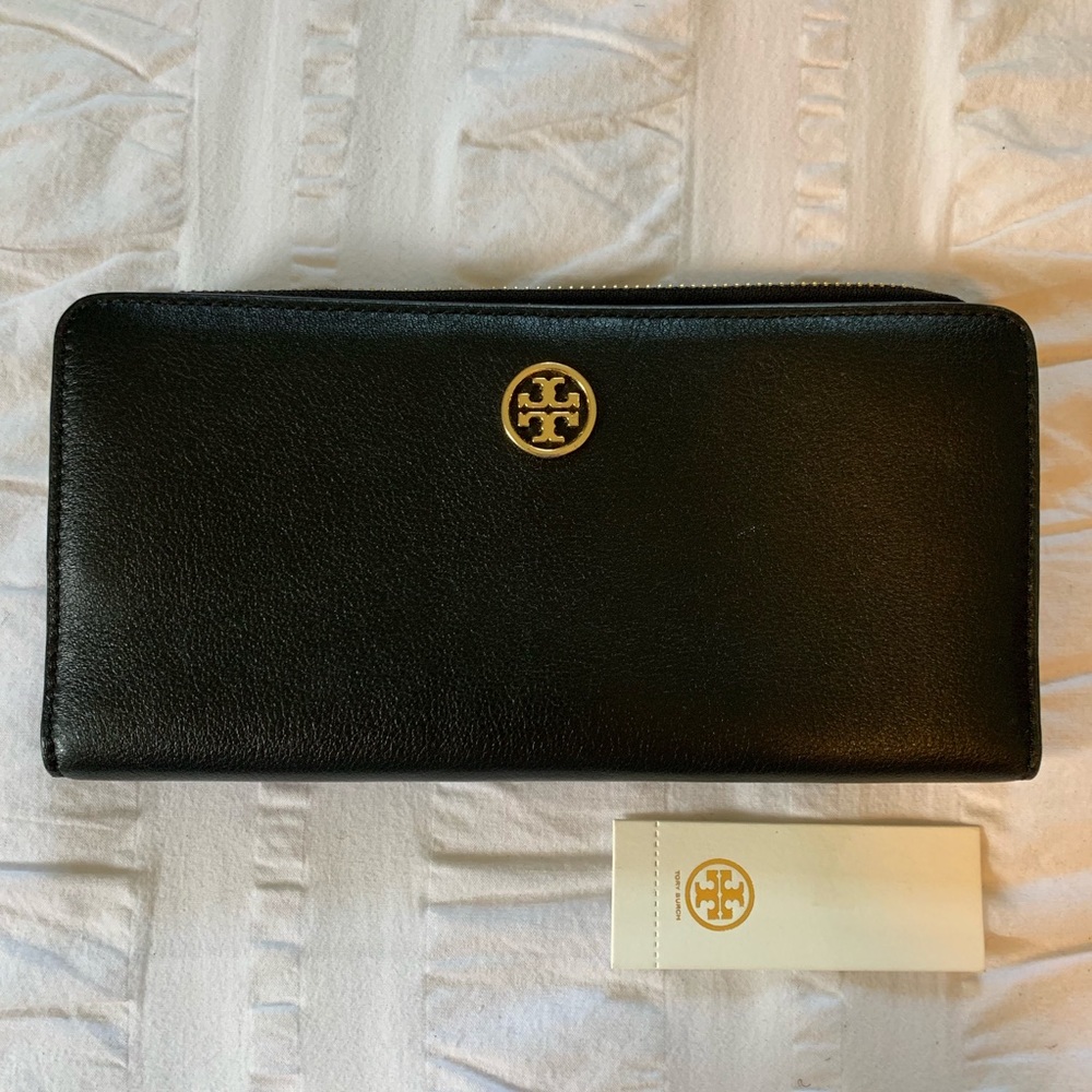 Tory Burch Landon Hidden Zip Continental Wallet